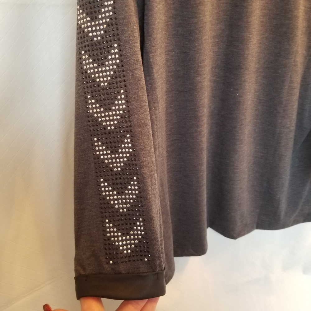Gray Beaded Metallic Glitter Scope Longsleeve Top - image 2